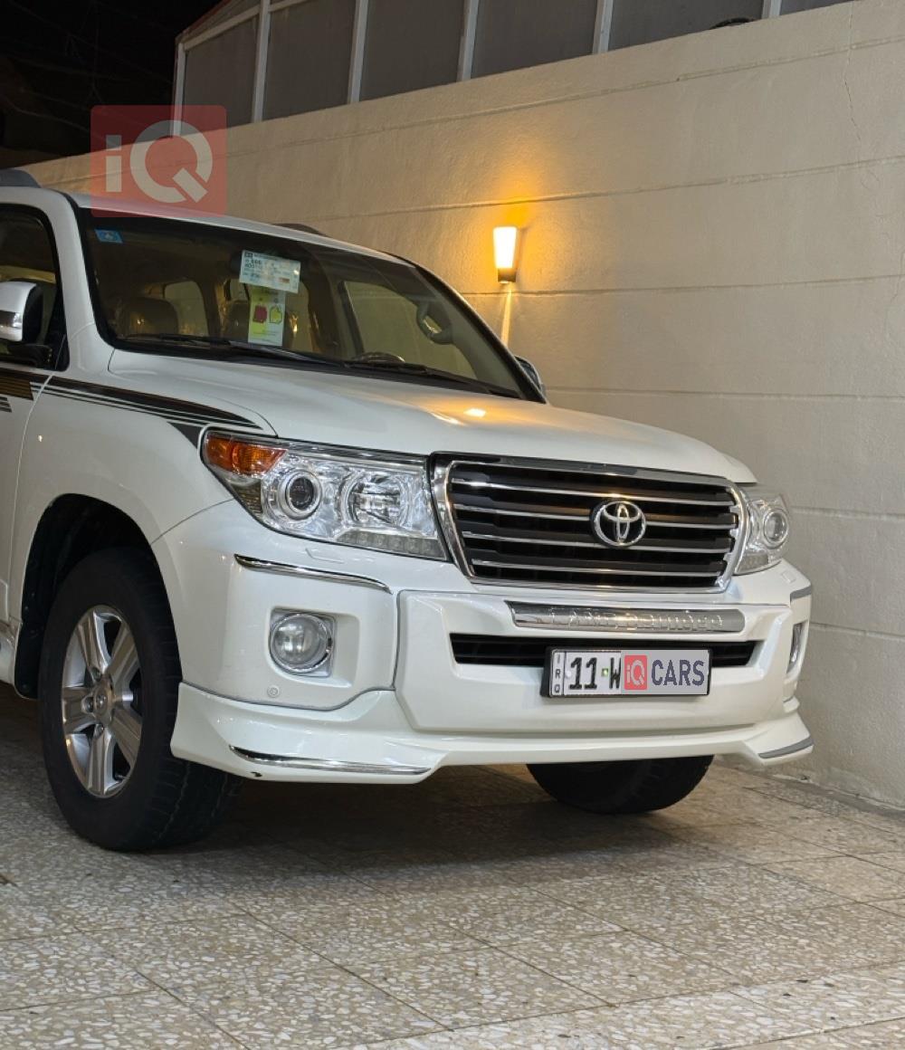 تويوتا لاندكروزر